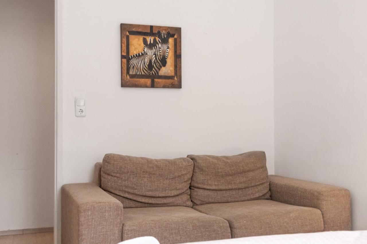 Pleasant 2Br - Perfect For Long Stays Vienne Extérieur photo